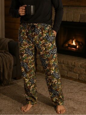 Duck Dynasty Camo Lounge Pants Men’s Size M Pajama Pants Sleepwear Hunting Print